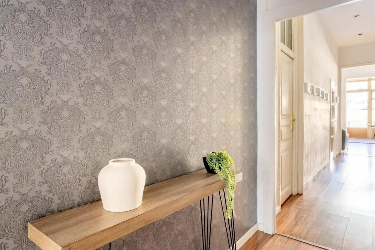Apartament Comfortable And Huge 4Bd - 2Bth Rambla Catalunya Barcelona